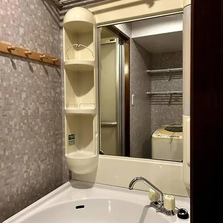 4F最寄駅まで徒歩3分。心斎橋まで3駅難波まで2駅で行ける好立地 Apartment Osaka Exterior photo
