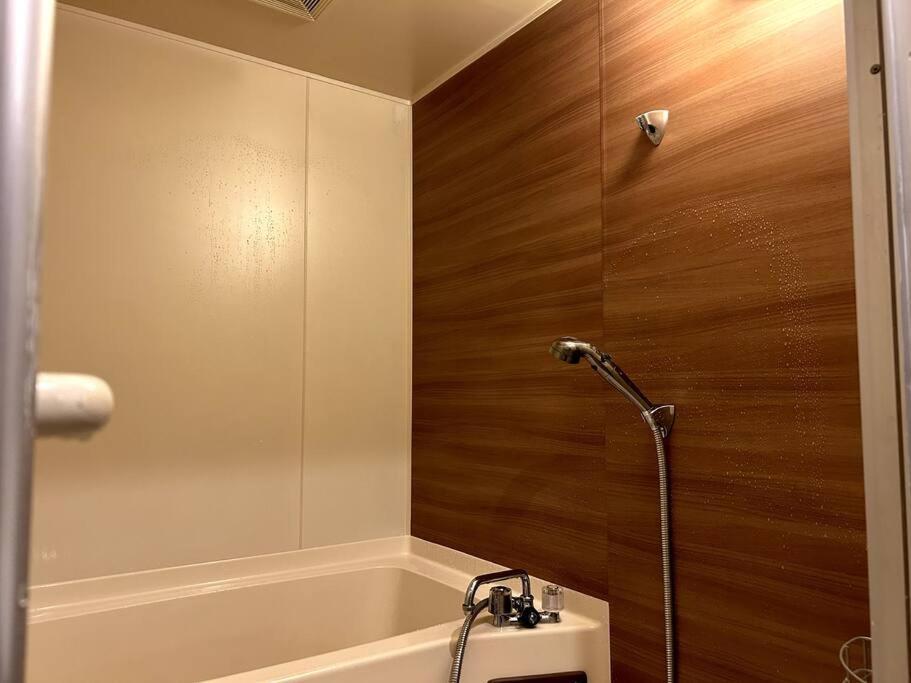 Apartment 4f最寄駅まで徒歩3分。心斎橋まで3駅難波まで2駅で行ける好立地 Osaka